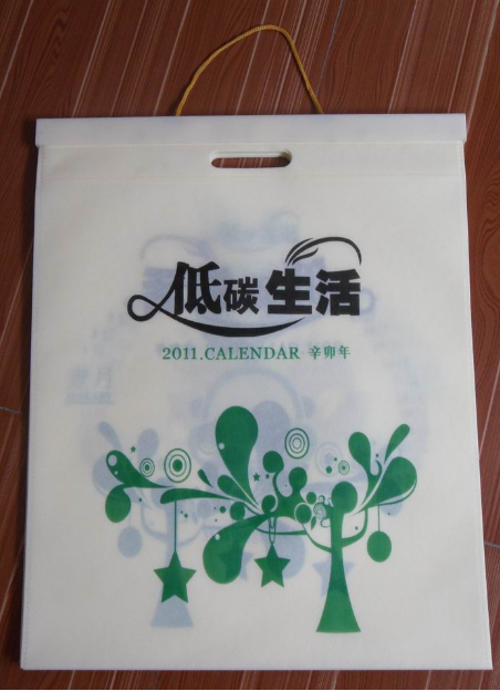 無紡布袋掛歷批發，無紡布掛歷訂做廠家
